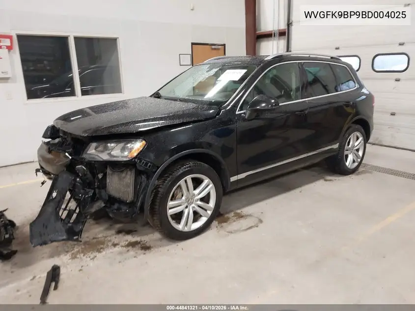 2011 Volkswagen Touareg Tdi Executive VIN: WVGFK9BP9BD004025 Lot: 44841321