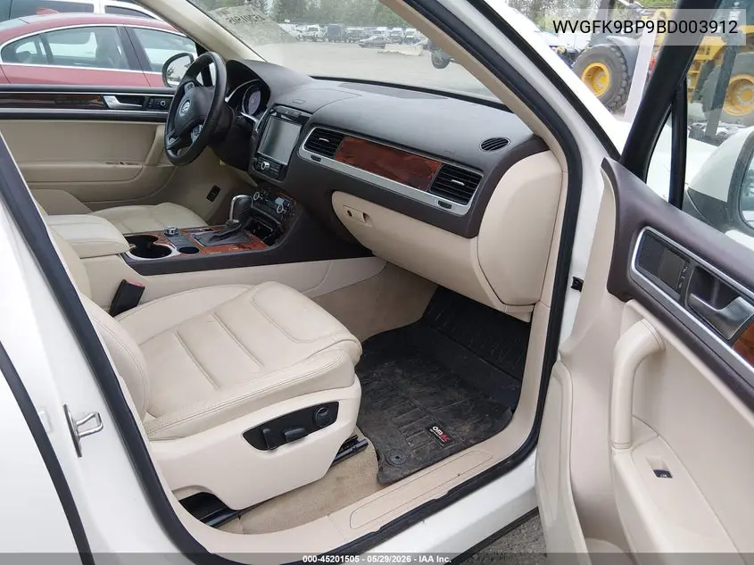 2011 Volkswagen Touareg Tdi Lux VIN: WVGFK9BP9BD003912 Lot: 45201505