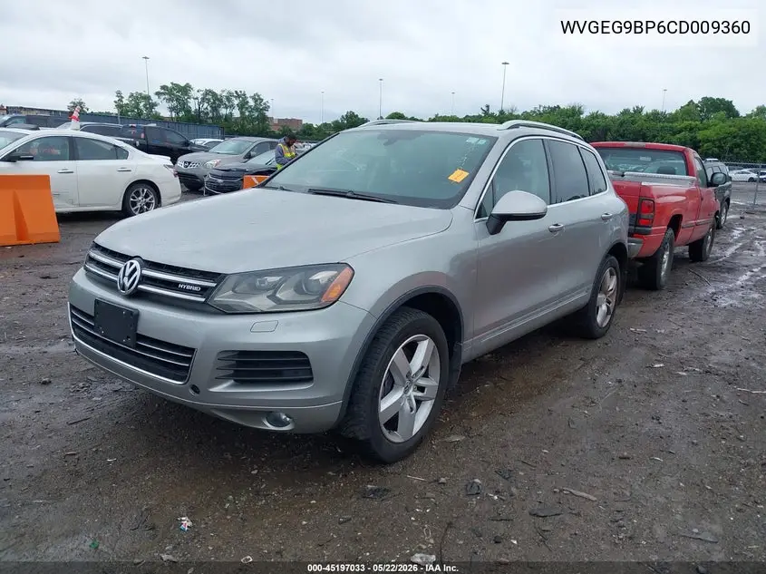 2012 Volkswagen Touareg Hybrid VIN: WVGEG9BP6CD009360 Lot: 45197033
