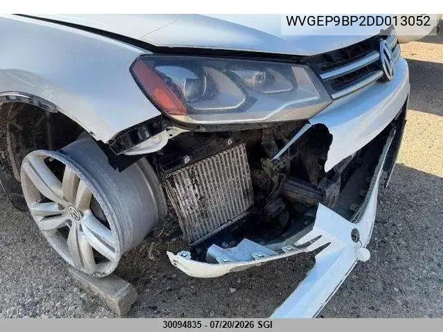 2013 Volkswagen Touareg V6 Tdi VIN: WVGEP9BP2DD013052 Lot: 30094835