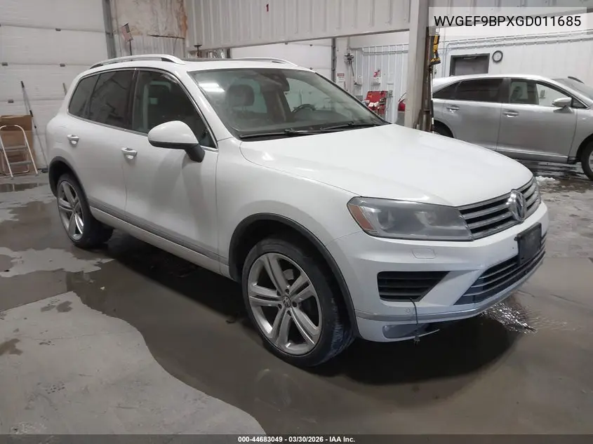 2016 Volkswagen Touareg Vr6 Executive VIN: WVGEF9BPXGD011685 Lot: 44683049