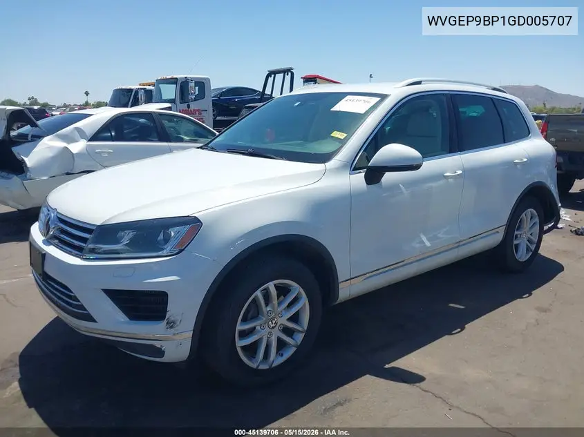 2016 Volkswagen Touareg Tdi Executive/Tdi Lux/Tdi Sport W/Technology VIN: WVGEP9BP1GD005707 Lot: 45139706