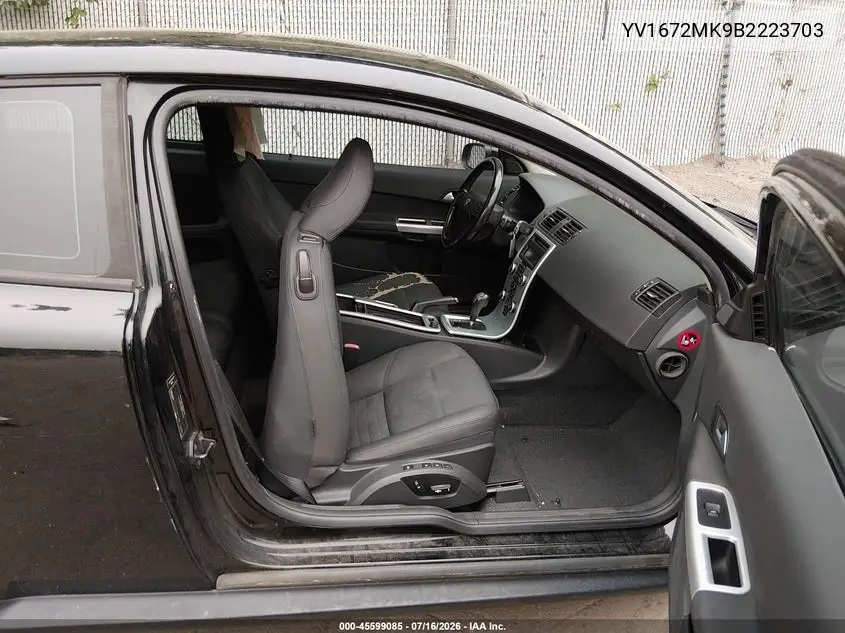2011 Volvo C30 R-Design/T5 (Retail Only) VIN: YV1672MK9B2223703 Lot: 45599085