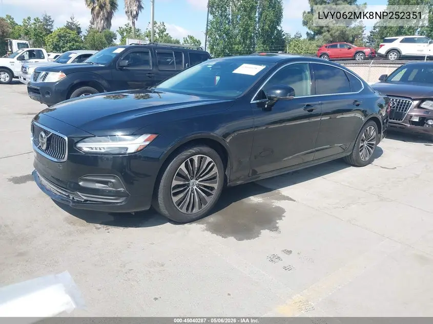 2022 Volvo S90 B6 Momentum VIN: LVY062MK8NP252351 Lot: 45040287