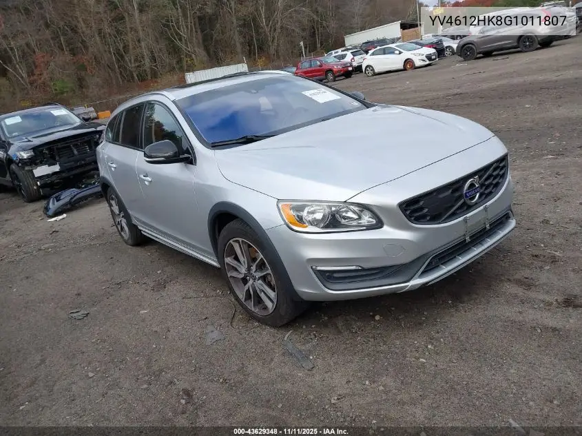 2016 Volvo V60 Cross Country T5 VIN: YV4612HK8G1011807 Lot: 43629348