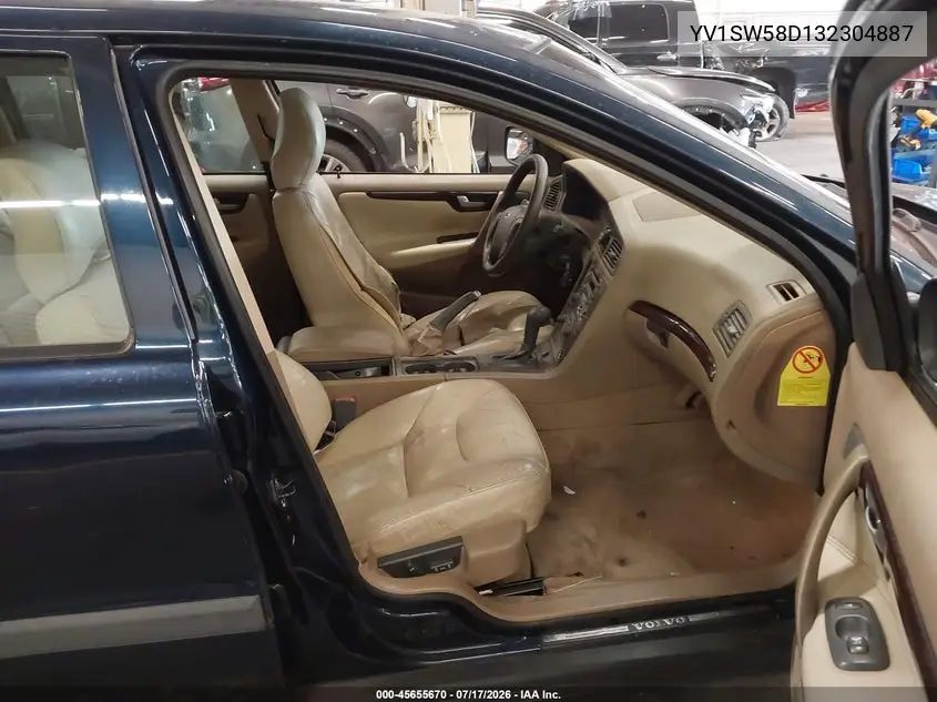 2003 Volvo V70 2.4L Turbo VIN: YV1SW58D132304887 Lot: 45655670