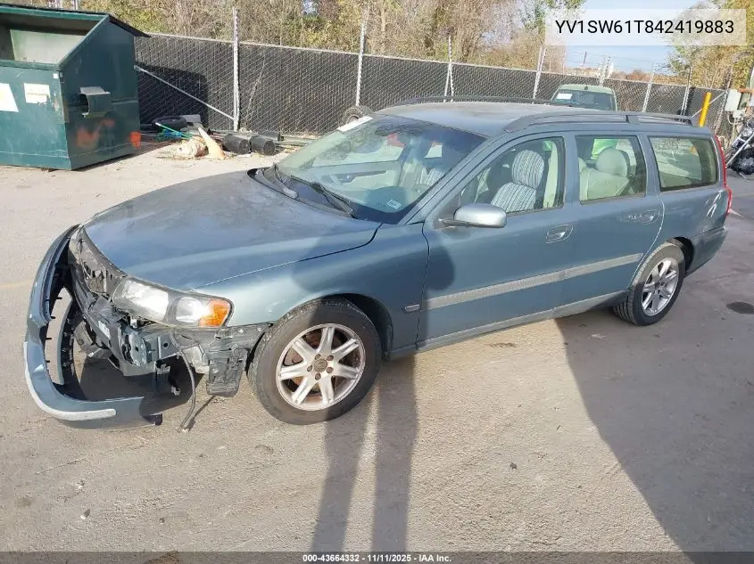 2004 Volvo V70 2.4 VIN: YV1SW61T842419883 Lot: 43664332