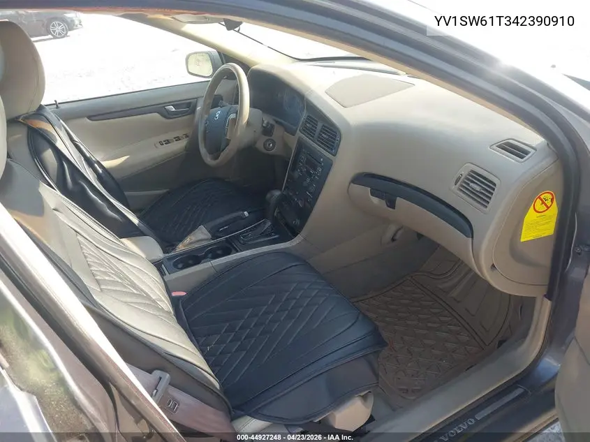 2004 Volvo V70 2.4 VIN: YV1SW61T342390910 Lot: 44927248
