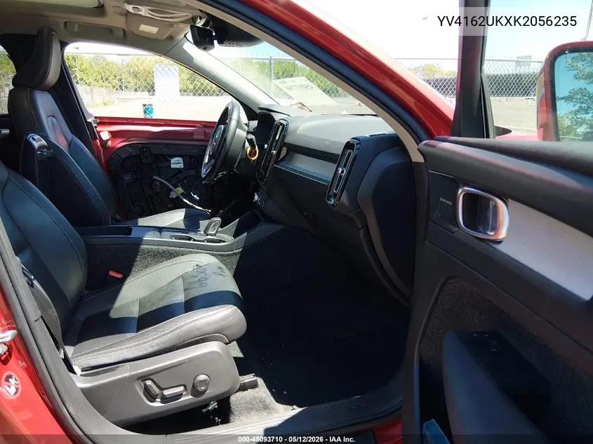 2019 Volvo Xc40 T5 Momentum VIN: YV4162UKXK2056235 Lot: 45093710