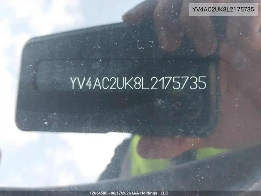 2020 Volvo Xc40 T4 Momentum VIN: YV4AC2UK8L2175735 Lot: 12634585
