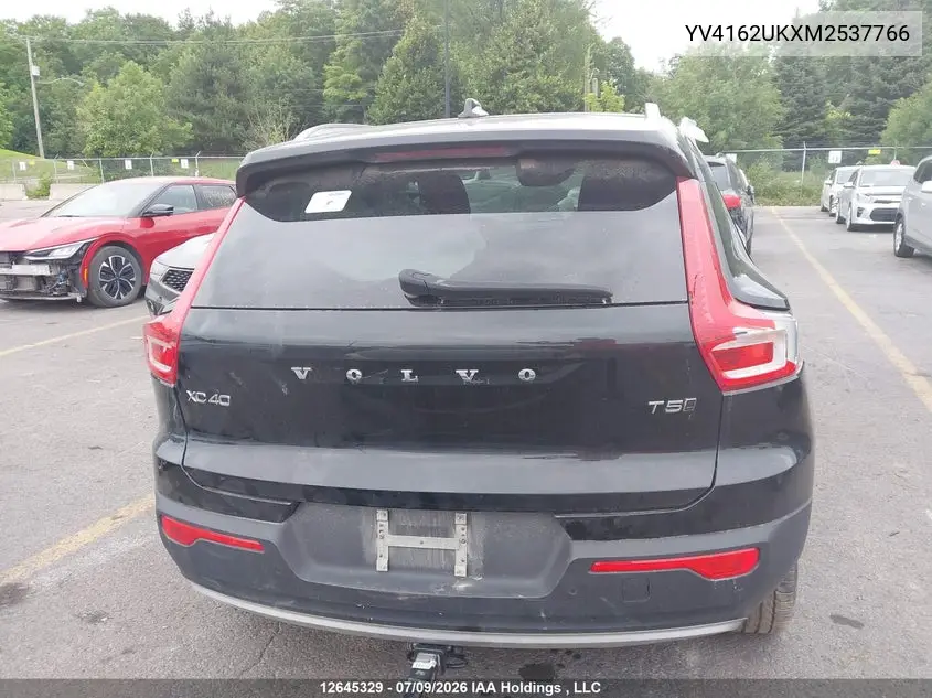 2021 Volvo Xc40 T5 Momentum VIN: YV4162UKXM2537766 Lot: 12645329