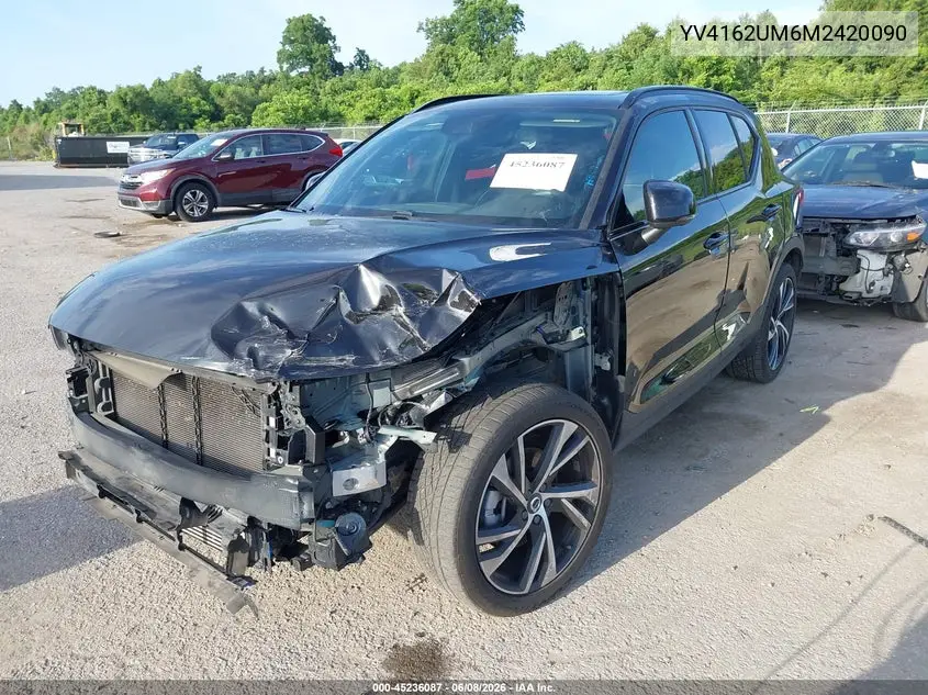 2021 Volvo Xc40 T5 R-Design VIN: YV4162UM6M2420090 Lot: 45236087