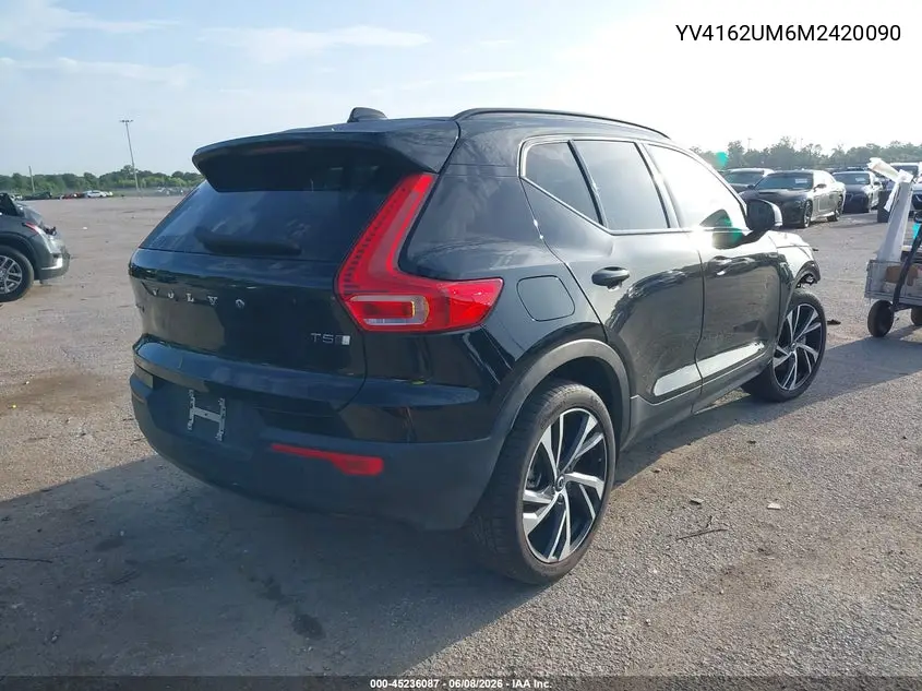 2021 Volvo Xc40 T5 R-Design VIN: YV4162UM6M2420090 Lot: 45236087