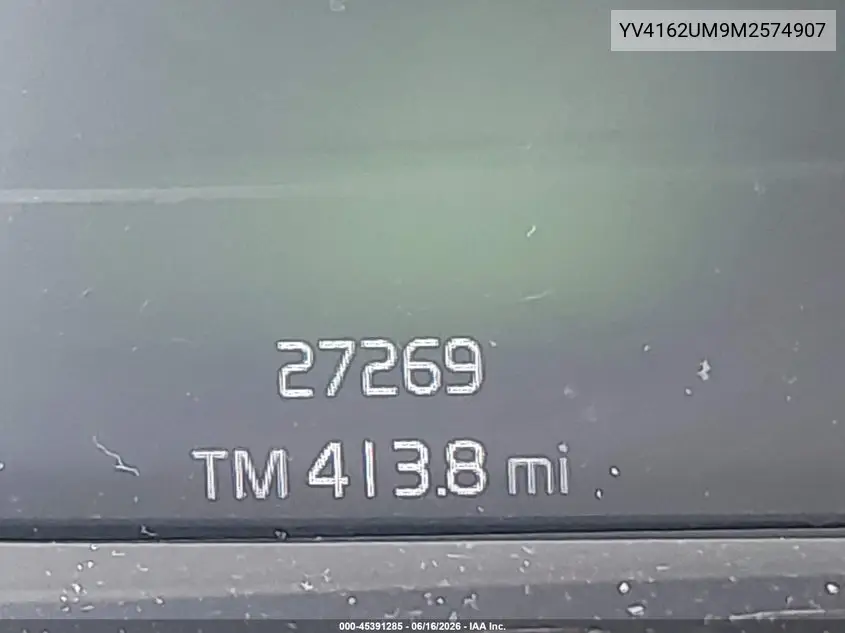 2021 Volvo Xc40 T5 R-Design VIN: YV4162UM9M2574907 Lot: 45391285