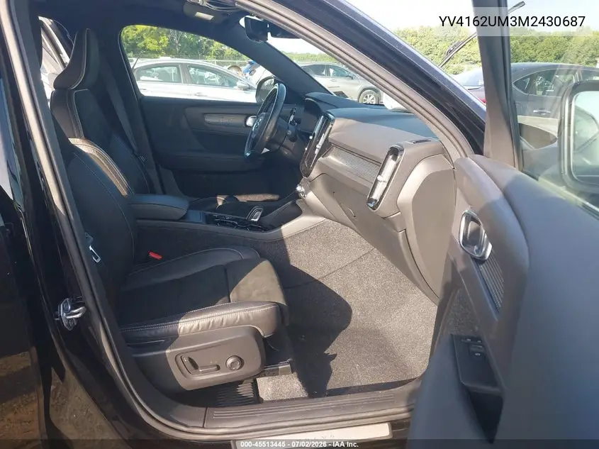 2021 Volvo Xc40 T5 R-Design VIN: YV4162UM3M2430687 Lot: 45513445