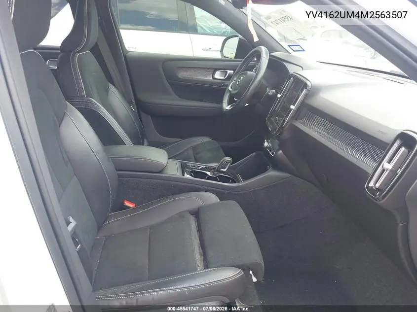 2021 Volvo Xc40 T5 R-Design VIN: YV4162UM4M2563507 Lot: 45541747