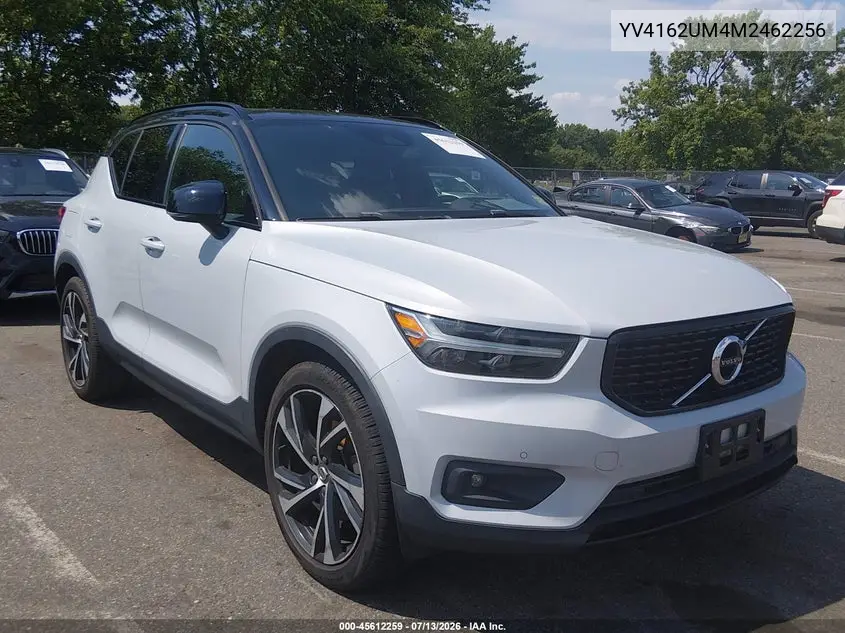2021 Volvo Xc40 T5 R-Design VIN: YV4162UM4M2462256 Lot: 45612259