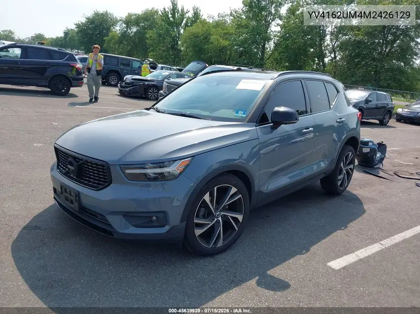 2021 Volvo Xc40 T5 R-Design VIN: YV4162UM4M2426129 Lot: 45639939