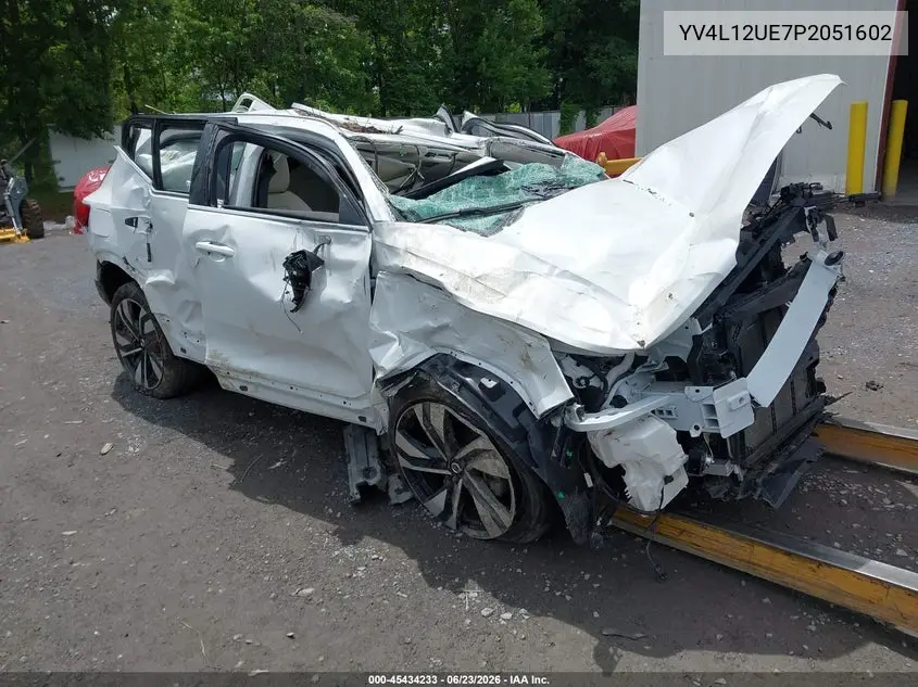 2023 Volvo Xc40 B5 Plus Bright Theme VIN: YV4L12UE7P2051602 Lot: 45434233