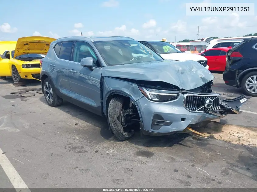 2023 Volvo Xc40 B5 Plus Bright Theme VIN: YV4L12UNXP2911251 Lot: 45576413