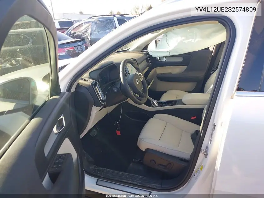 2025 Volvo Xc40 B5 Plus Bright Theme VIN: YV4L12UE2S2574809 Lot: 44644568