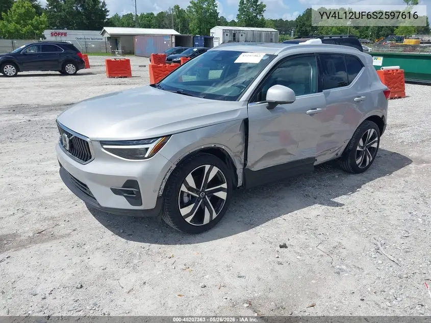 2025 Volvo Xc40 B5 Ultra Bright Theme VIN: YV4L12UF6S2597616 Lot: 45207363