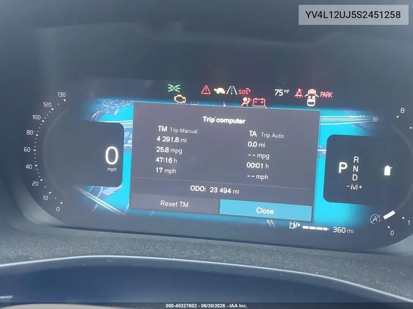 2025 Volvo Xc40 B5 Core Bright Theme VIN: YV4L12UJ5S2451258 Lot: 45327602