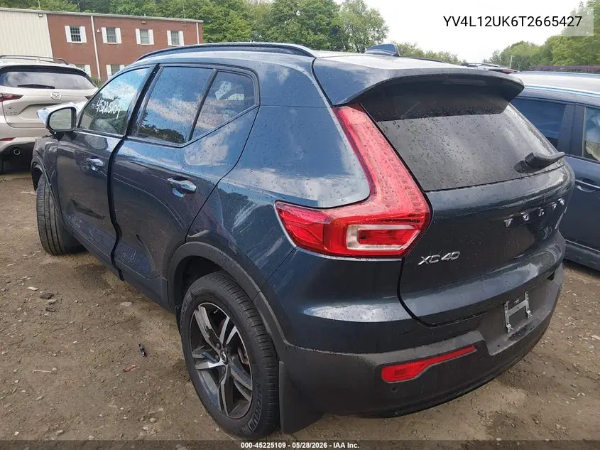 2026 Volvo Xc40 Core, B5 Awd Gas (Mild Hybrid), Dark VIN: YV4L12UK6T2665427 Lot: 45225109