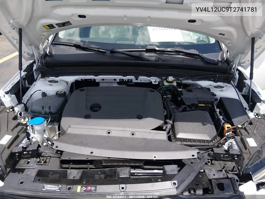2026 Volvo Xc40 Plus, B5 Awd Gas (Mild Hybrid), Dark VIN: YV4L12UC9T2741781 Lot: 45366911