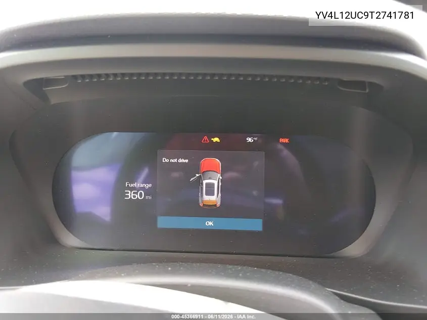 2026 Volvo Xc40 Plus, B5 Awd Gas (Mild Hybrid), Dark VIN: YV4L12UC9T2741781 Lot: 45366911