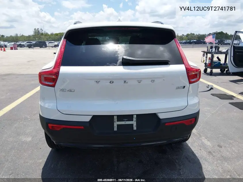 2026 Volvo Xc40 Plus, B5 Awd Gas (Mild Hybrid), Dark VIN: YV4L12UC9T2741781 Lot: 45366911