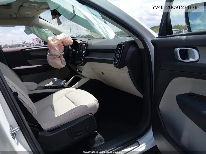 2026 Volvo Xc40 Plus, B5 Awd Gas (Mild Hybrid), Dark VIN: YV4L12UC9T2741781 Lot: 45366911
