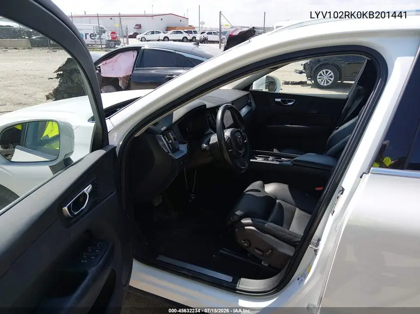 2019 Volvo Xc60 T5 Momentum VIN: LYV102RK0KB201441 Lot: 45632234