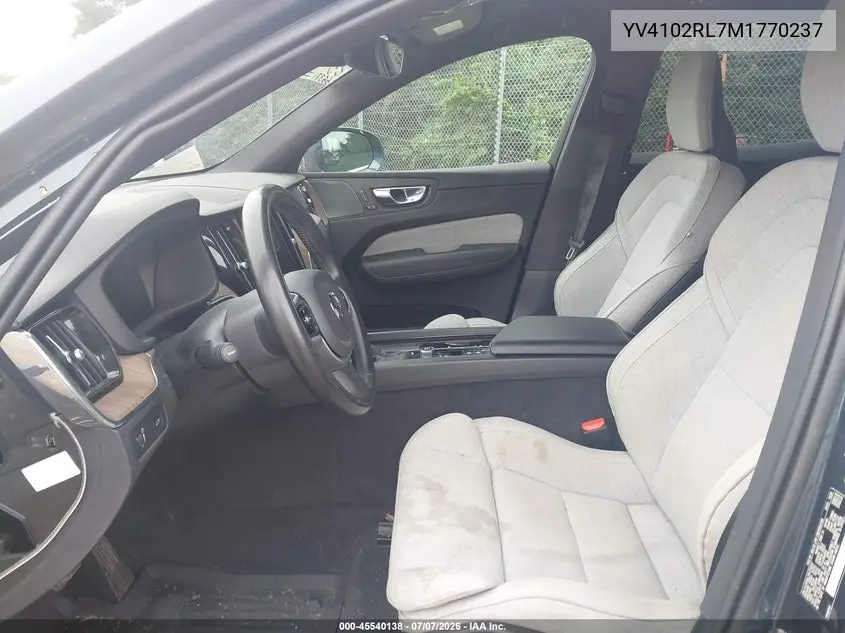 2021 Volvo Xc60 T5 Inscription VIN: YV4102RL7M1770237 Lot: 45540138