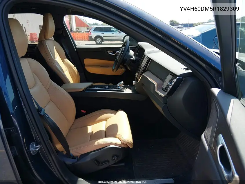 2024 Volvo Xc60 Recharge Plug-In Hybrid T8 Ultimate Dark Theme VIN: YV4H60DM5R1829309 Lot: 45532529