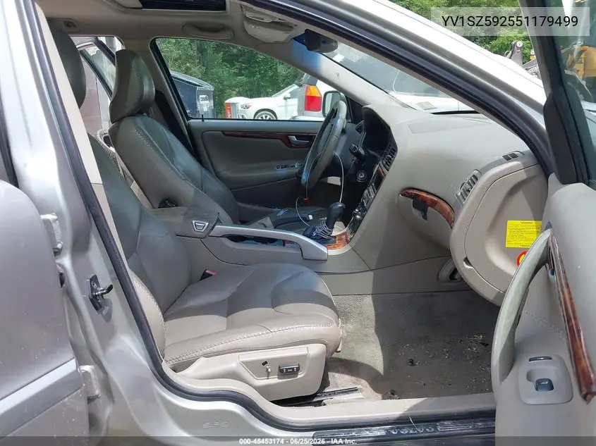 2005 Volvo Xc70 2.5T A Awd/2.5T A Awd Sr VIN: YV1SZ592551179499 Lot: 45453174