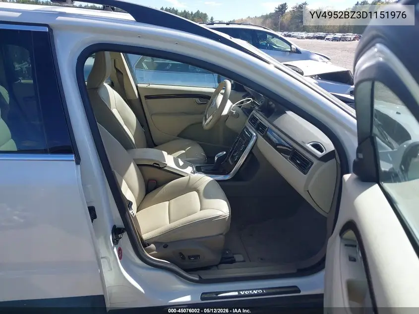 2013 Volvo Xc70 3.2/3.2 Platinum/3.2 Premier/3.2 Premier Plus VIN: YV4952BZ3D1151976 Lot: 45076002