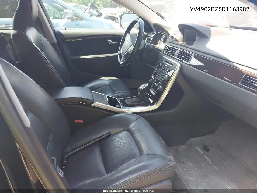 2013 Volvo Xc70 T6 Platinum VIN: YV4902BZ5D1163982 Lot: 45606634