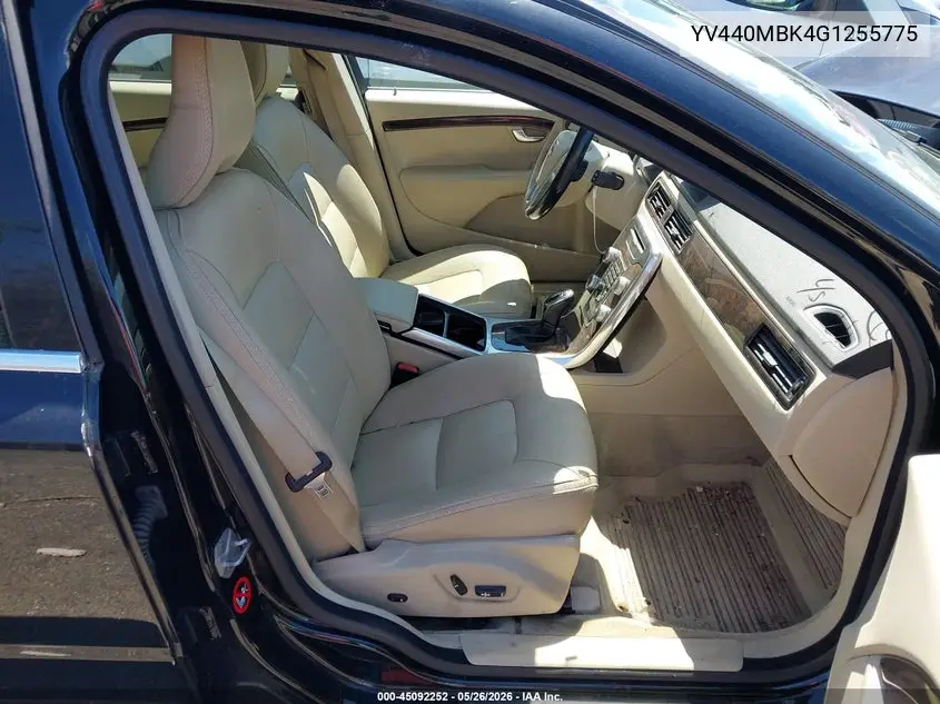 2016 Volvo Xc70 T5 Drive-E Premier VIN: YV440MBK4G1255775 Lot: 45092252