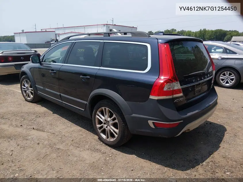 2016 Volvo Xc70 T5 Premier VIN: YV4612NK7G1254450 Lot: 45645445
