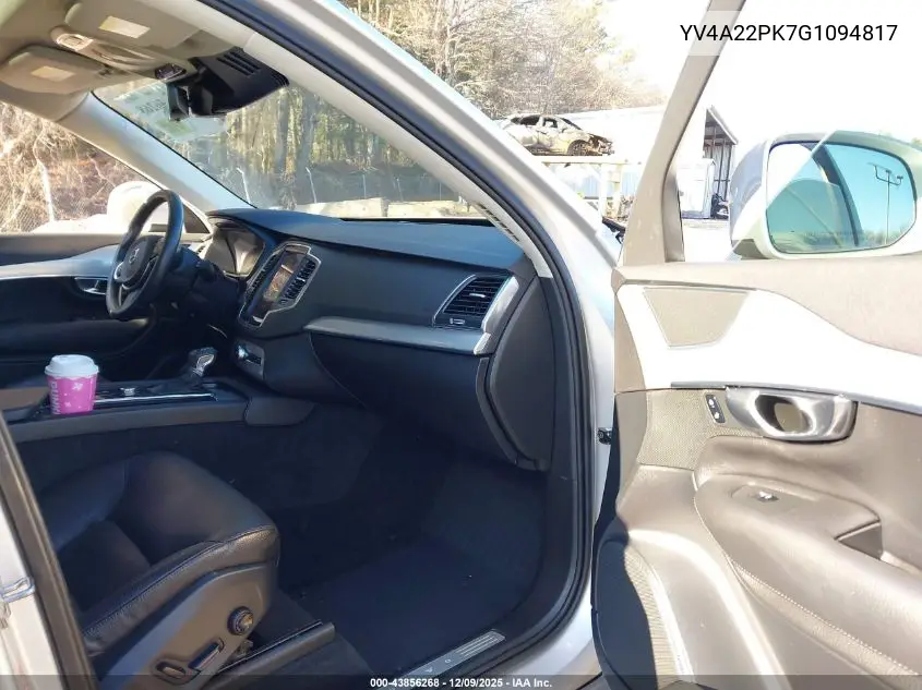 YV4A22PK7G1094817 2016 Volvo Xc90 T6 Momentum