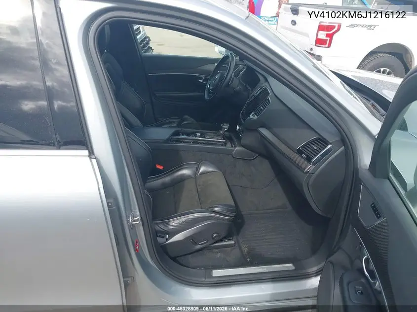 2018 Volvo Xc90 T5 R-Design 5P VIN: YV4102KM6J1216122 Lot: 45328809