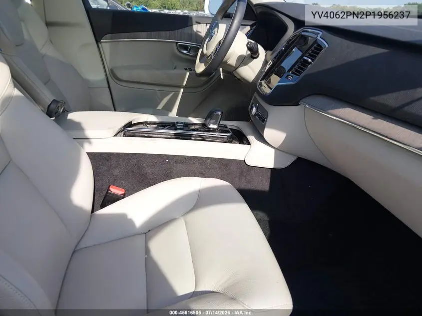 2023 Volvo Xc90 B6 Plus 7-Seater VIN: YV4062PN2P1956237 Lot: 45616505
