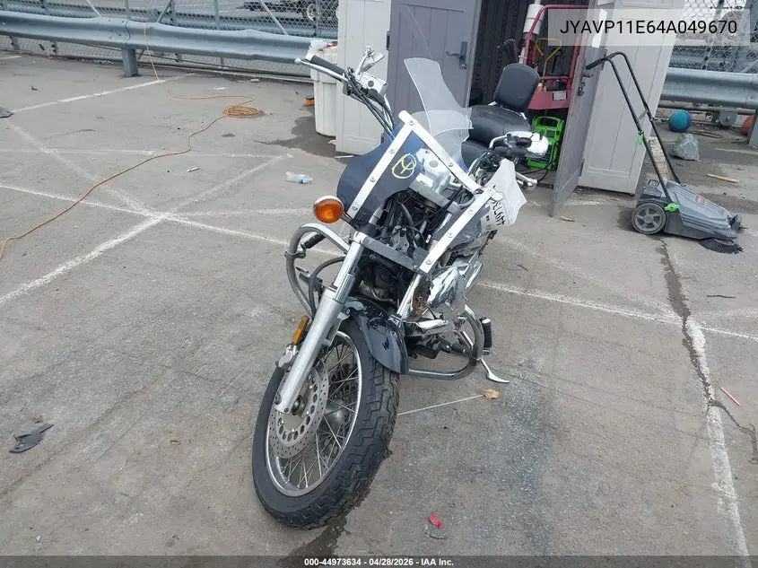 2004 Yamaha Xvs1100 A VIN: JYAVP11E64A049670 Lot: 44973634
