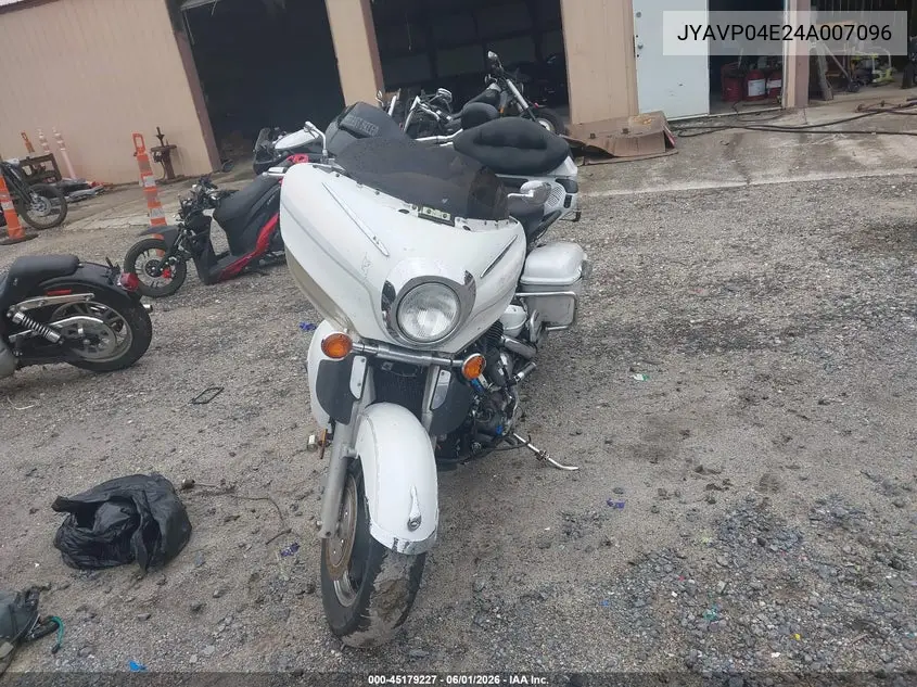 2004 Yamaha Xvz13 Tf VIN: JYAVP04E24A007096 Lot: 45179227
