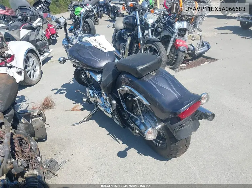 2005 Yamaha Xvs1100 A VIN: JYAVP11EX5A066683 Lot: 44796582