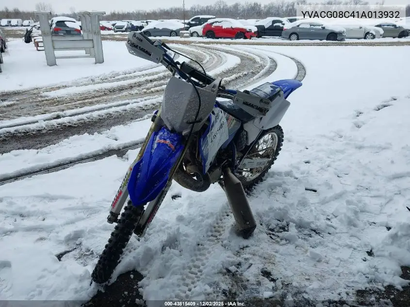 2001 Yamaha Yz250 VIN: JYACG08C41A013932 Lot: 43815409